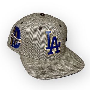 New! Los Angeles Dodgers Pro Standard TanTweed SnapBack Cap, L.A. Dodgers hat